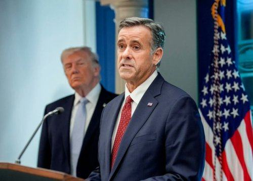 CIA V MOSKVI Z RESNIM SVARILOM: Ameriški mediji razkrivajo ozadje obiska