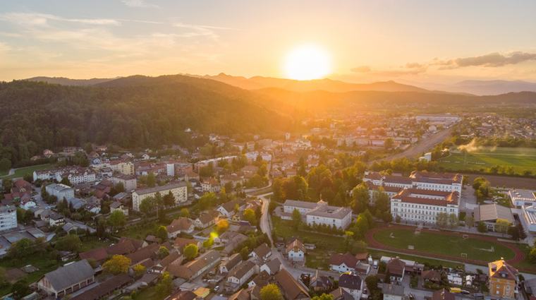 Sončni žarki prevzemajo nadzor