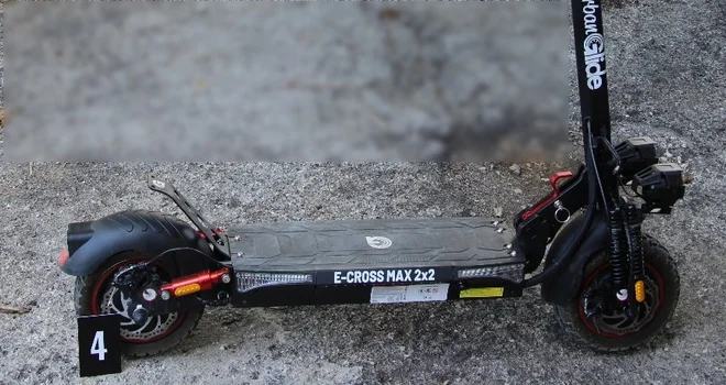 Je vaš? Policisti iz Ajdovščine zasegli električni skiro, zdaj iščejo lastnika (FOTO)