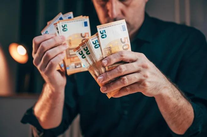 Denar, ki so ga že skoraj odpisali, se vrača: ta tri znamenja čaka velik finančni preobrat