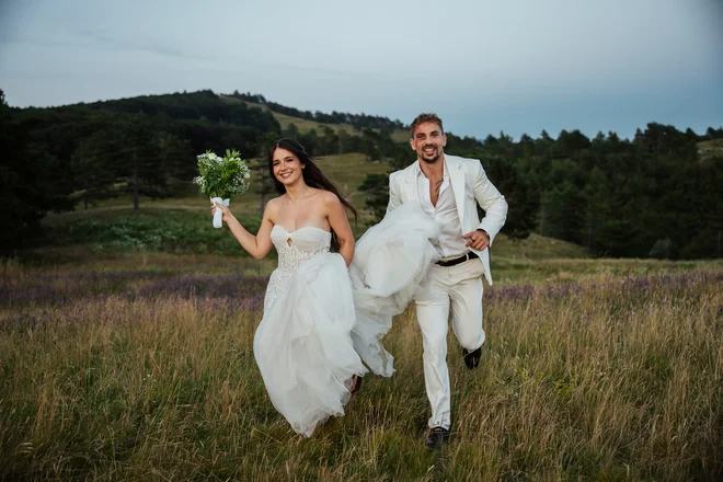 Žan Serčič presenetil s poročnimi fotografijami (FOTO)