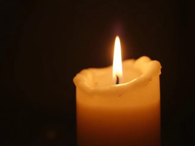 Dvojna tragedija na Jadranu: umrli mati in hčerka, družino usoda udarila že pred dvema letoma