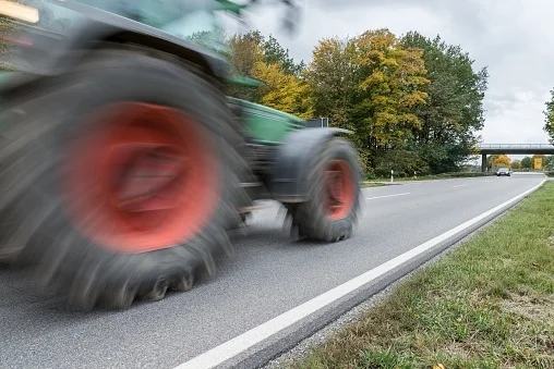 V hudi delovni nesreči v občini Krško umrl moški