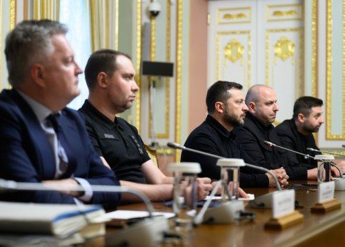 ZELENSKI PO POGOVORIH Z AMERIČANOMA: "Vojna se bo verjetno zavlekla v zimo" (FOTO, VIDEO)