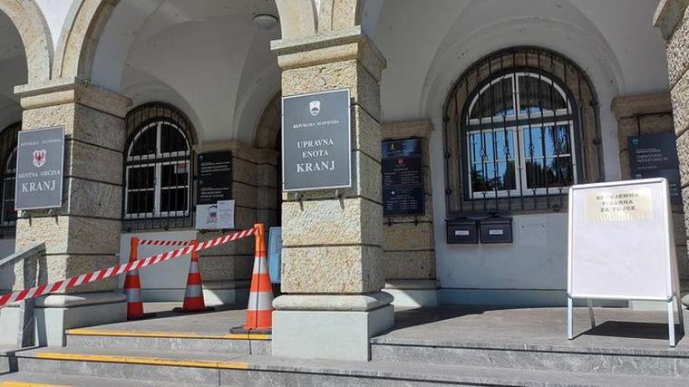S septembrom spremembe na krajevnih uradih Upravne enote Kranj