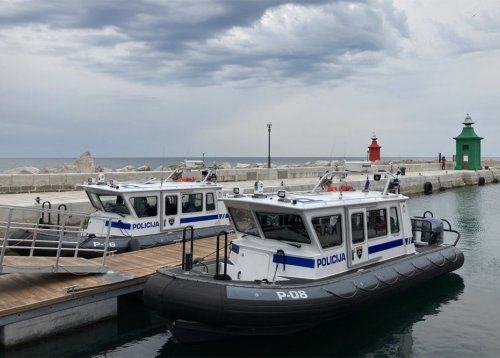 VSE VEČ KRŠITEV V SLOVENSKEM MORJU: Pomorski policisti letos posredovali že v 41 primerih