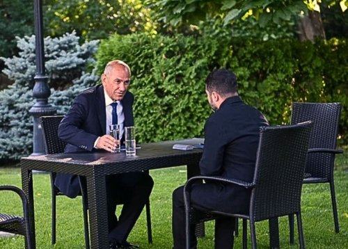 ZELENSKI ZAVRNIL JANŠEVO VABILO: Ne bo ga na Bled