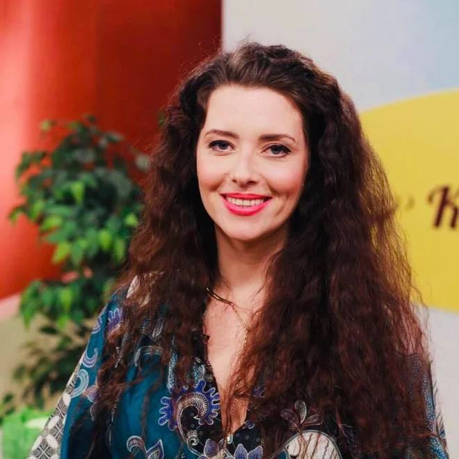 Voditeljica Jasmina Kandorfer povila hčerko: »Moje molitve so bile uslišane«