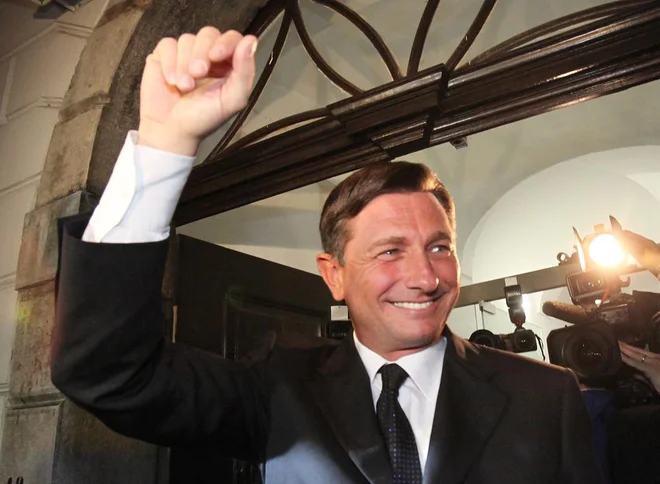 Fotografija staršev na poročni dan: tako je bil videti svet, preden se je rodil Borut Pahor (FOTO)